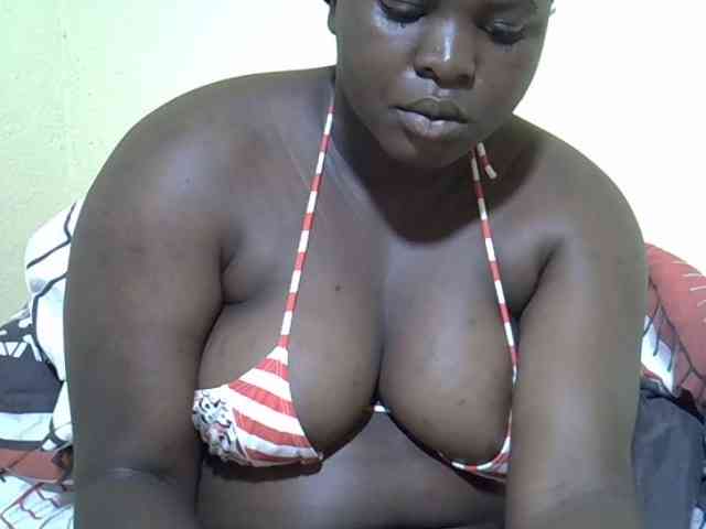 Ebonykimberlyne2 webcam