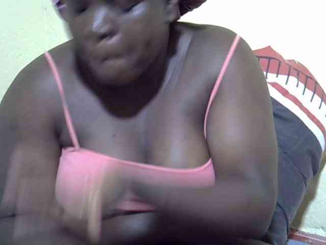 Ebonykimberlyne2 webcam