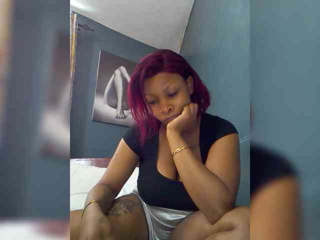 Jolly5 Live Webcam on BongaCams