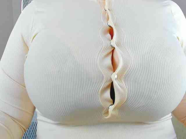 Leilaboobs webcam