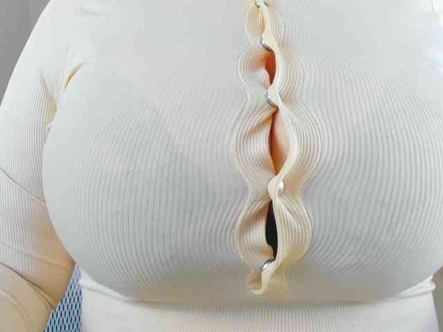 Leilaboobs webcam