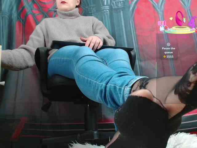 MistressAngelina888 webcam