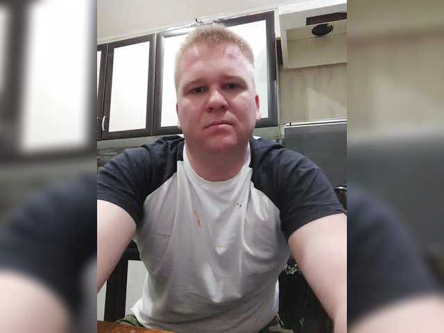 Suumcuique22aa's BongaCams show and profile