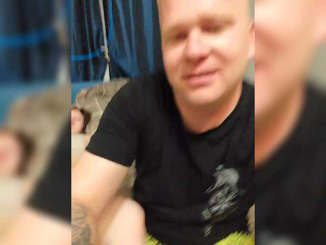  Suumcuique22aa chat room