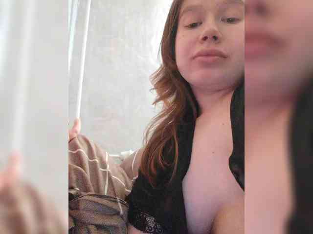 PrincessLove99 webcam