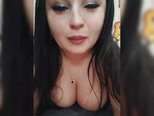 Monica-'s BongaCams show and profile