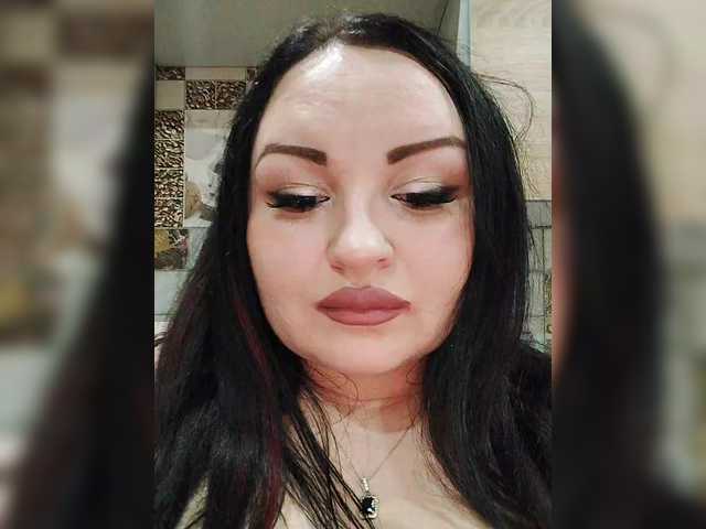 Monica-'s BongaCams show and profile