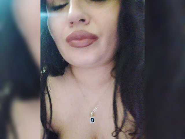 Monica-'s BongaCams show and profile