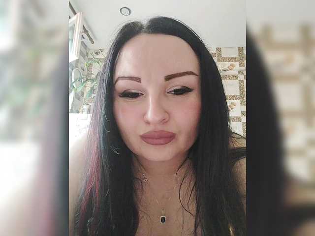 Monica-'s BongaCams show and profile