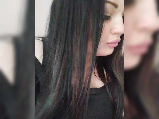 Monica-'s BongaCams show and profile