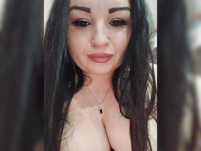 Monica-'s BongaCams show and profile