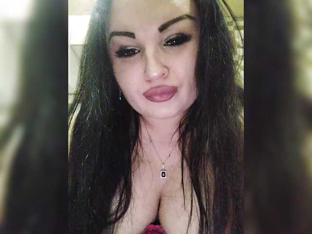 Monica-'s BongaCams show and profile