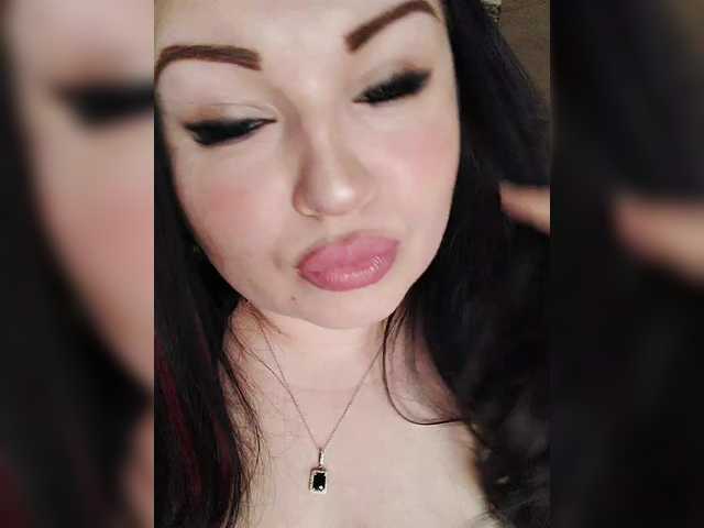 Monica-'s BongaCams show and profile