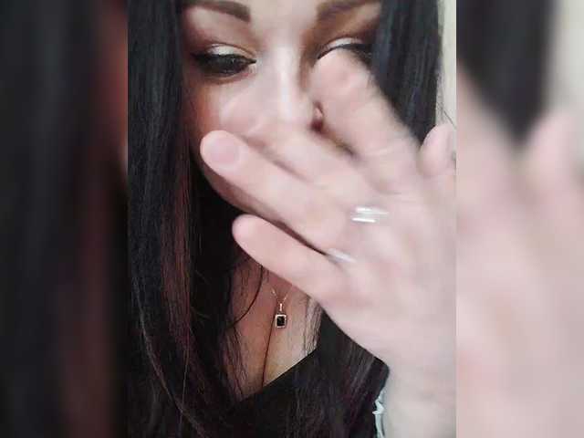 Monica-'s BongaCams show and profile