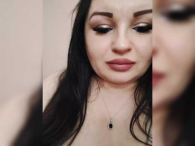 Monica-'s BongaCams show and profile