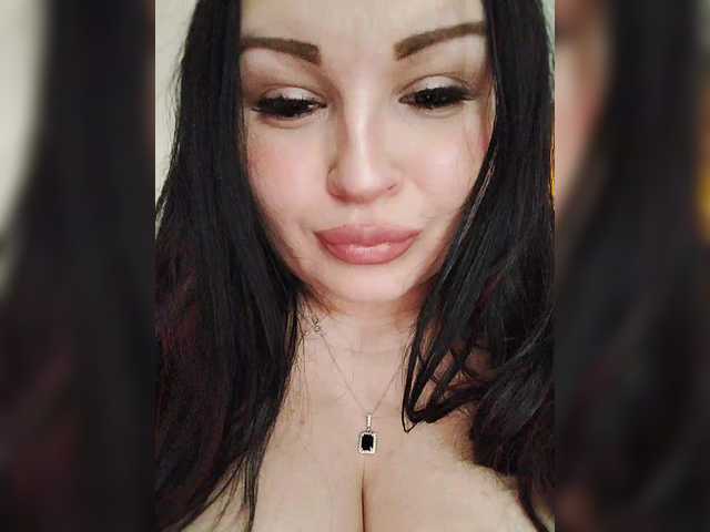 Monica-'s BongaCams show and profile