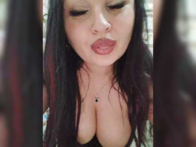 Monica-'s BongaCams show and profile