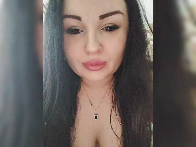 Monica-'s BongaCams show and profile