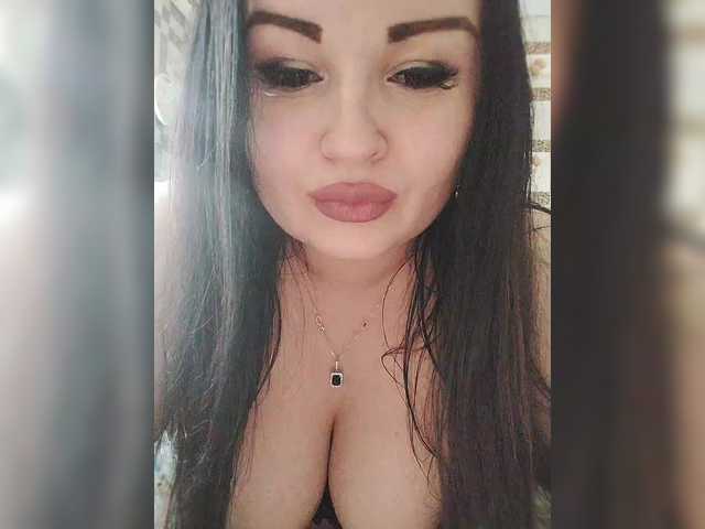 Monica-'s BongaCams show and profile