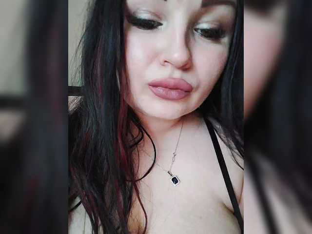 Monica-'s BongaCams show and profile