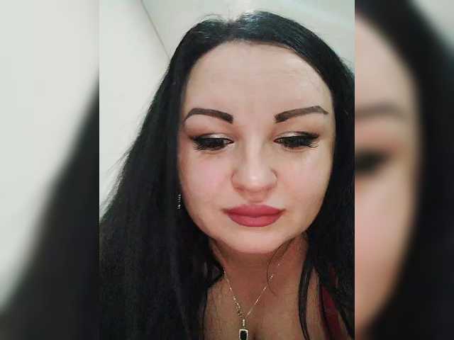 Monica-'s BongaCams show and profile