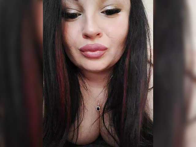 Monica-'s BongaCams show and profile