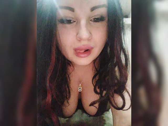 Monica-'s BongaCams show and profile