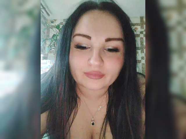 Monica-'s BongaCams show and profile