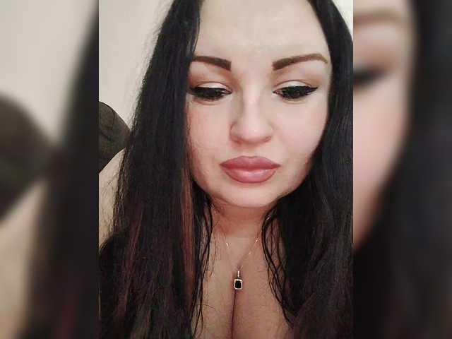 Monica-'s BongaCams show and profile