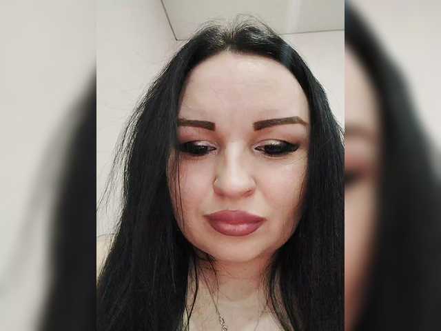 Monica-'s BongaCams show and profile