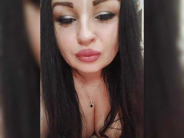 Monica-'s BongaCams show and profile