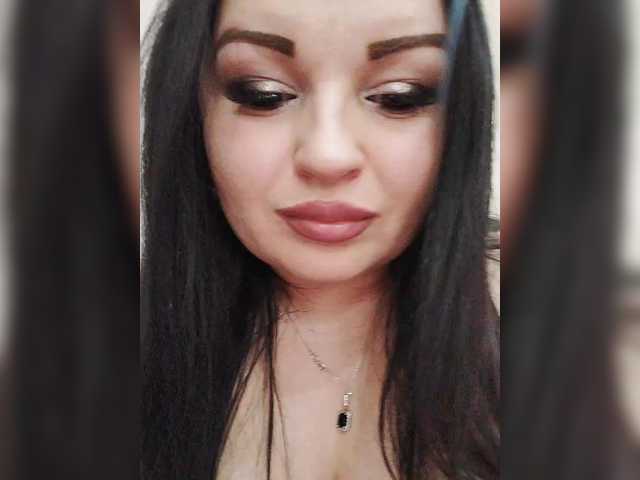 Monica-'s BongaCams show and profile