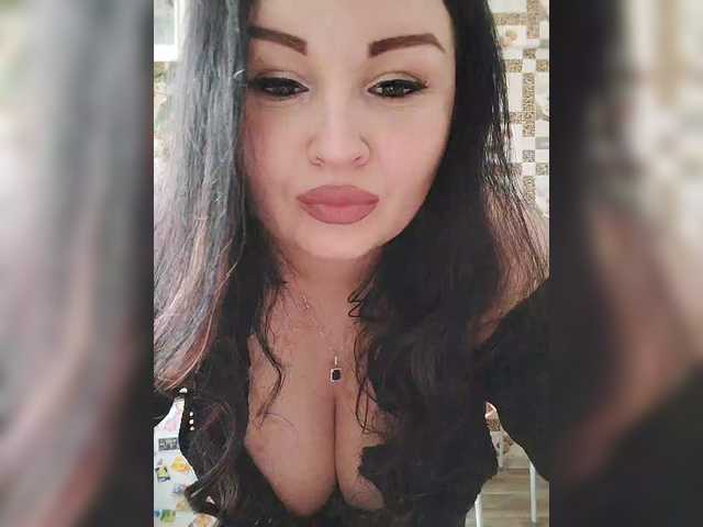 Monica-'s BongaCams show and profile