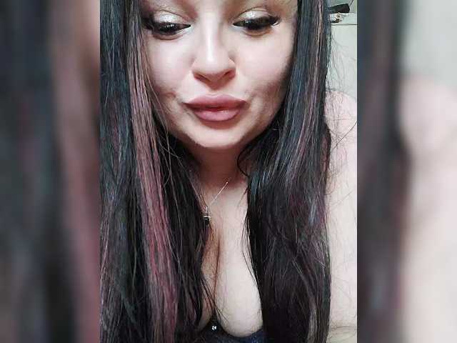 Monica-'s BongaCams show and profile