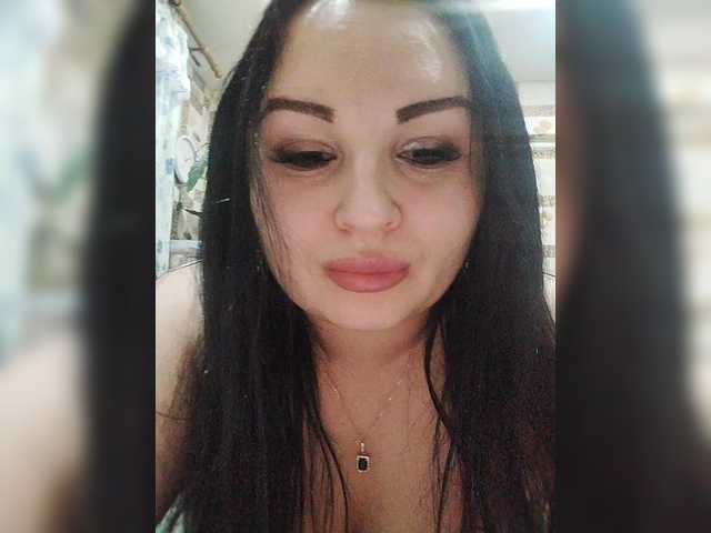 Monica-'s BongaCams show and profile