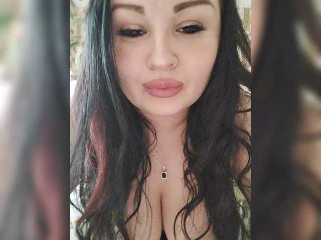 эросцена Monica-