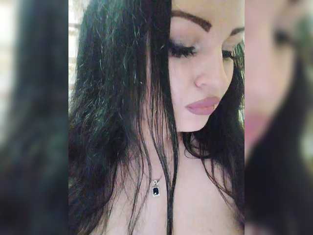 Monica-'s BongaCams show and profile