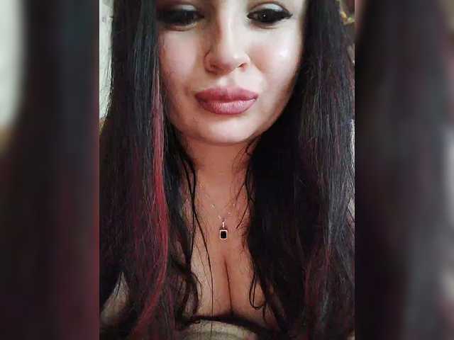 Monica-'s BongaCams show and profile