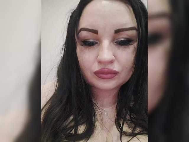 Monica-'s BongaCams show and profile