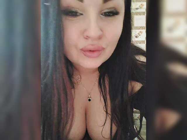 Monica-'s BongaCams show and profile