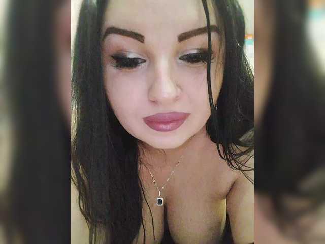 Monica-'s BongaCams show and profile