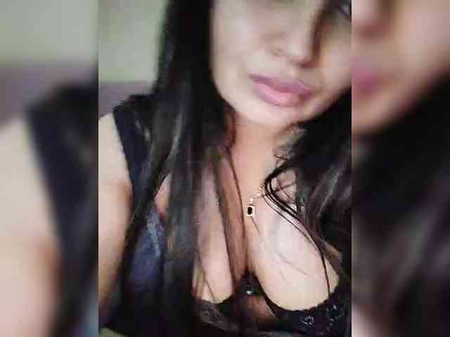 Monica- Live Webcam on BongaCams