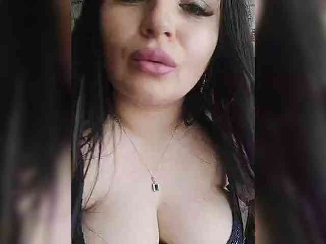 Monica- webcam