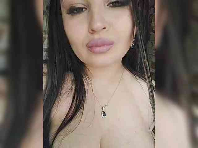 Monica- Live Webcam on BongaCams