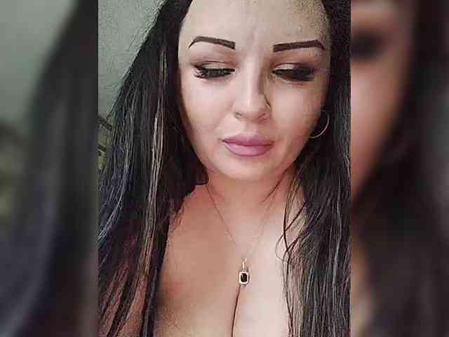 Monica- webcam