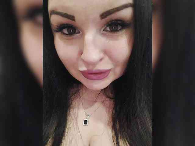 Monica- Live Webcam on BongaCams