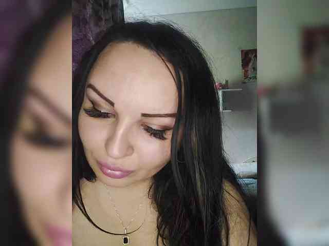 Monica- Live Webcam on BongaCams