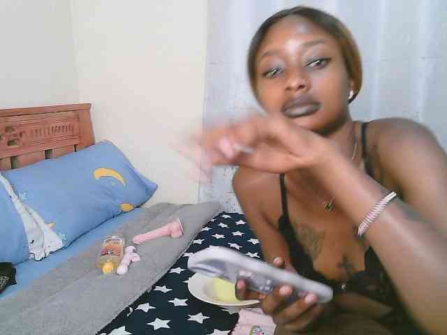 Sexymel webcam
