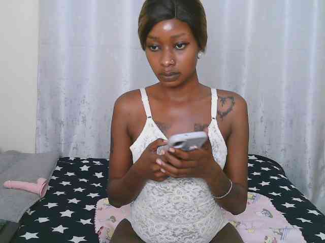 Sexymel webcam