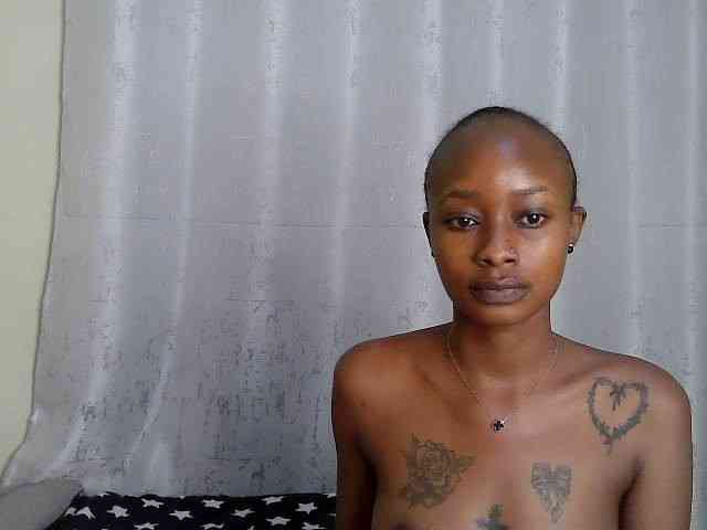 Sexymel webcam